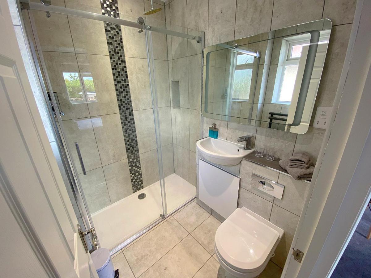 Orchard House Bed & Breakfast Swindon Bagian luar foto